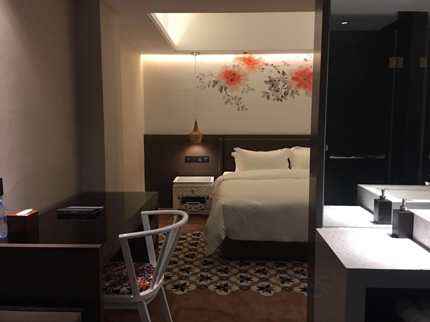 Paco Hotel Dongpu Guanghzou -Free Shuttle Bus For Canton Fair Exteriör bild