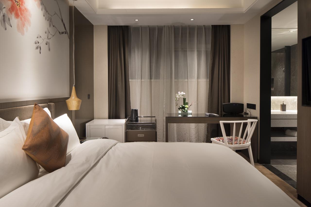 Paco Hotel Dongpu Guanghzou -Free Shuttle Bus For Canton Fair Exteriör bild